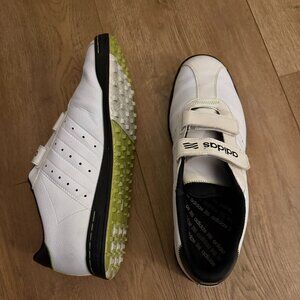 Men's spikeless golf shoes